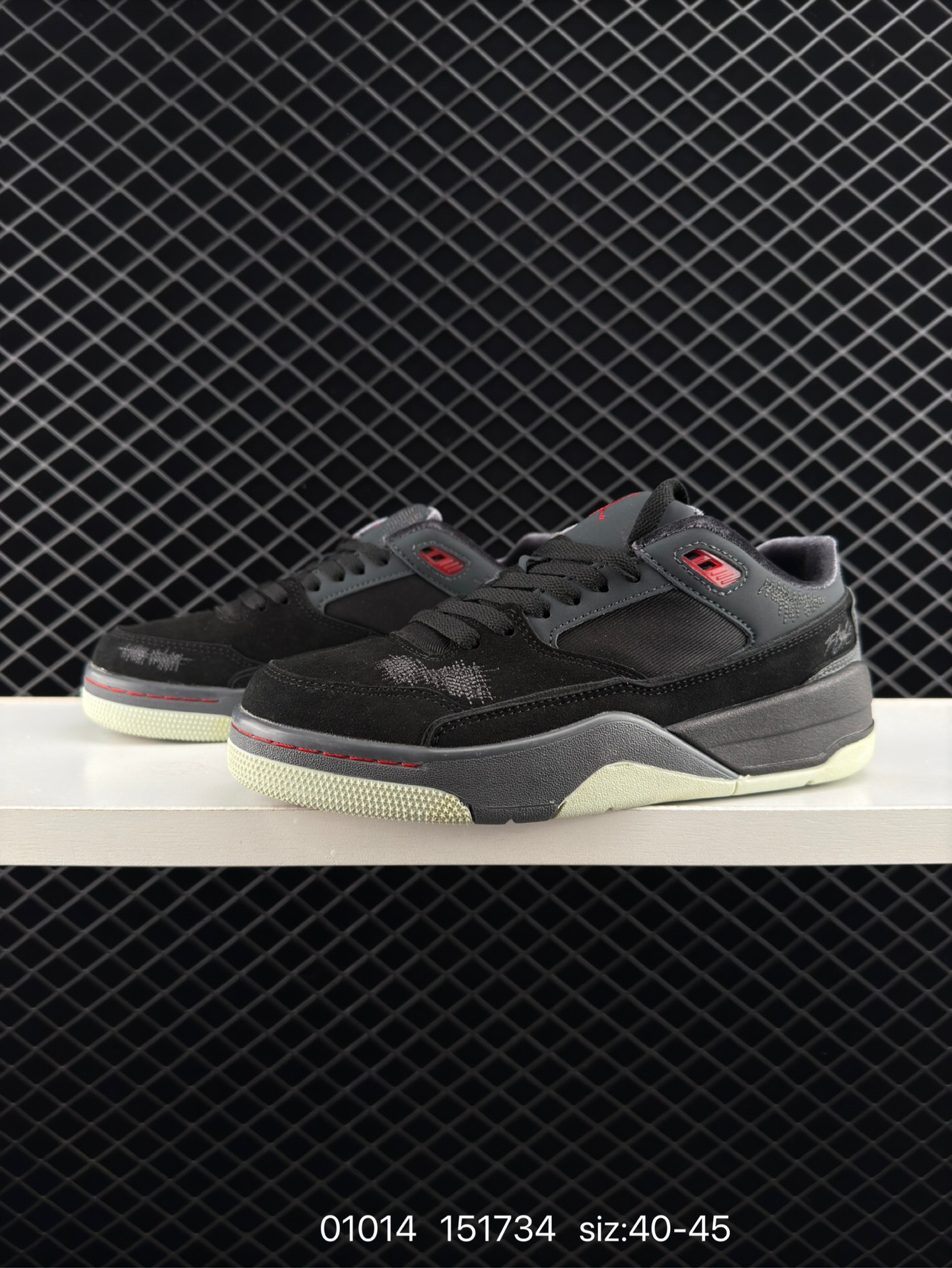 Nike Air Jordan 4 Retro